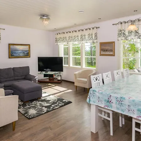 Dom wakacyjny Kaisla By Interhome Ahveninen